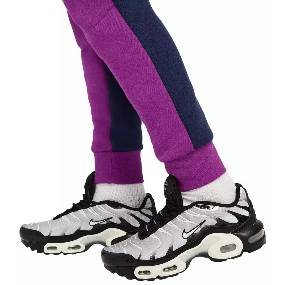Nike Sportswear Tech Fleece Big Kids Joggers Purple Size Small HV5869-505 NEW